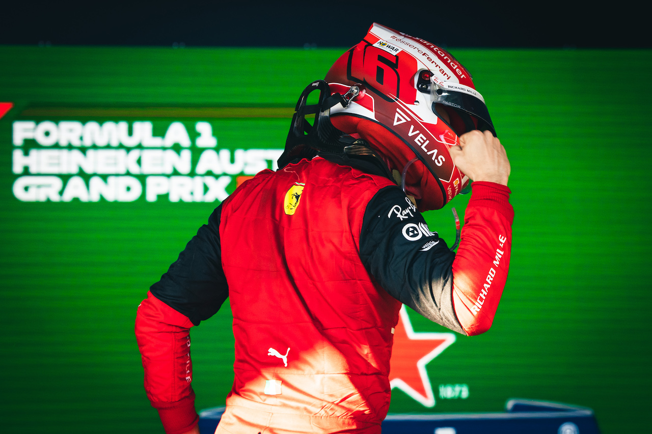GP AUSTRALIA, Gara winner Charles Leclerc (MON) Ferrari celebrates in parc ferme.
10.04.2022. Formula 1 World Championship, Rd 3, Australian Grand Prix, Albert Park, Melbourne, Australia, Gara Day.
- www.xpbimages.com, EMail: requests@xpbimages.com © Copyright: Bearne / XPB Images