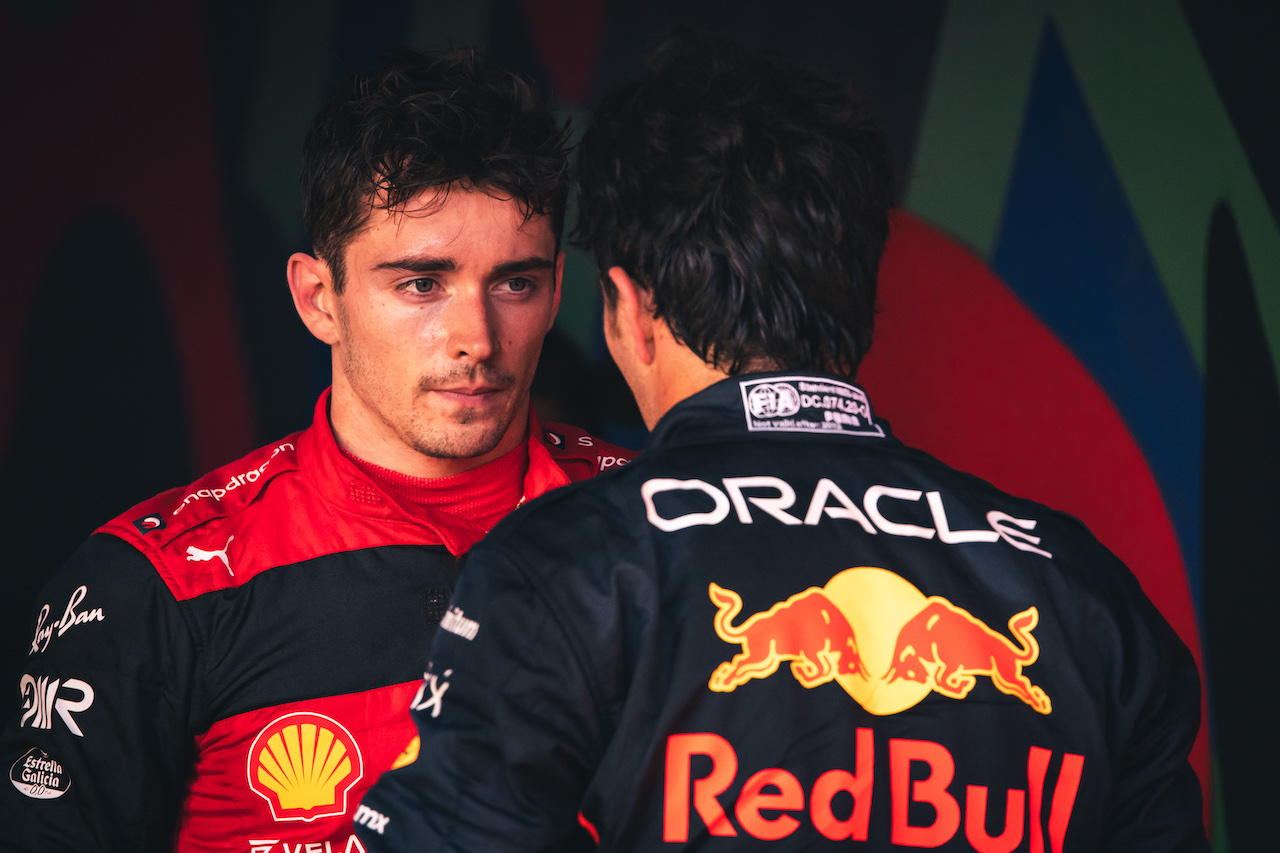 GP AUSTRALIA, (L to R): vincitore Charles Leclerc (MON) Ferrari with second placed Sergio Perez (MEX) Red Bull Racing in parc ferme.
10.04.2022. Formula 1 World Championship, Rd 3, Australian Grand Prix, Albert Park, Melbourne, Australia, Gara Day.
- www.xpbimages.com, EMail: requests@xpbimages.com © Copyright: Bearne / XPB Images
