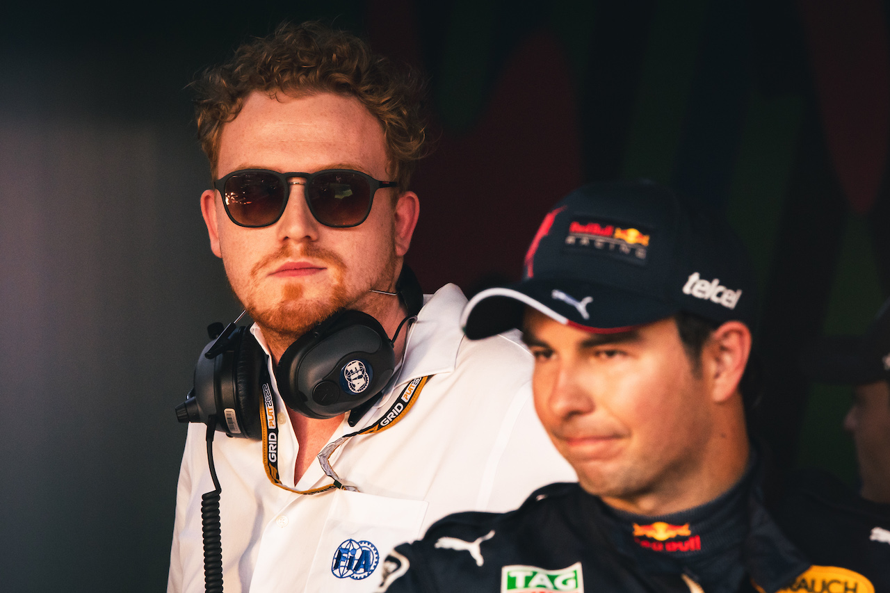 GP AUSTRALIA, Tom Wood (GBR) FIA Media Delegate in parc ferme.
10.04.2022. Formula 1 World Championship, Rd 3, Australian Grand Prix, Albert Park, Melbourne, Australia, Gara Day.
- www.xpbimages.com, EMail: requests@xpbimages.com © Copyright: Bearne / XPB Images