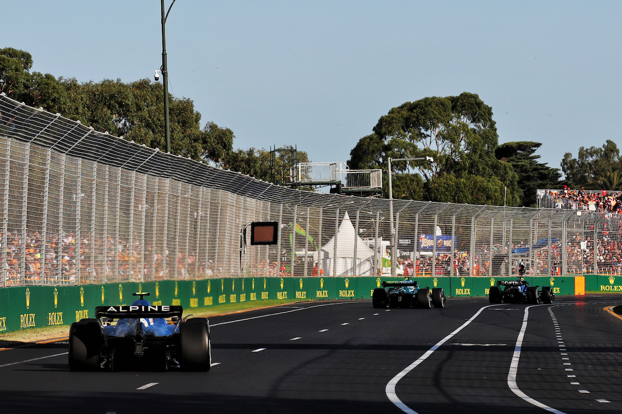 GP AUSTRALIA, Esteban Ocon (FRA) Alpine F1 Team A522.
10.04.2022. Formula 1 World Championship, Rd 3, Australian Grand Prix, Albert Park, Melbourne, Australia, Gara Day.
 - www.xpbimages.com, EMail: requests@xpbimages.com © Copyright: Coates / XPB Images