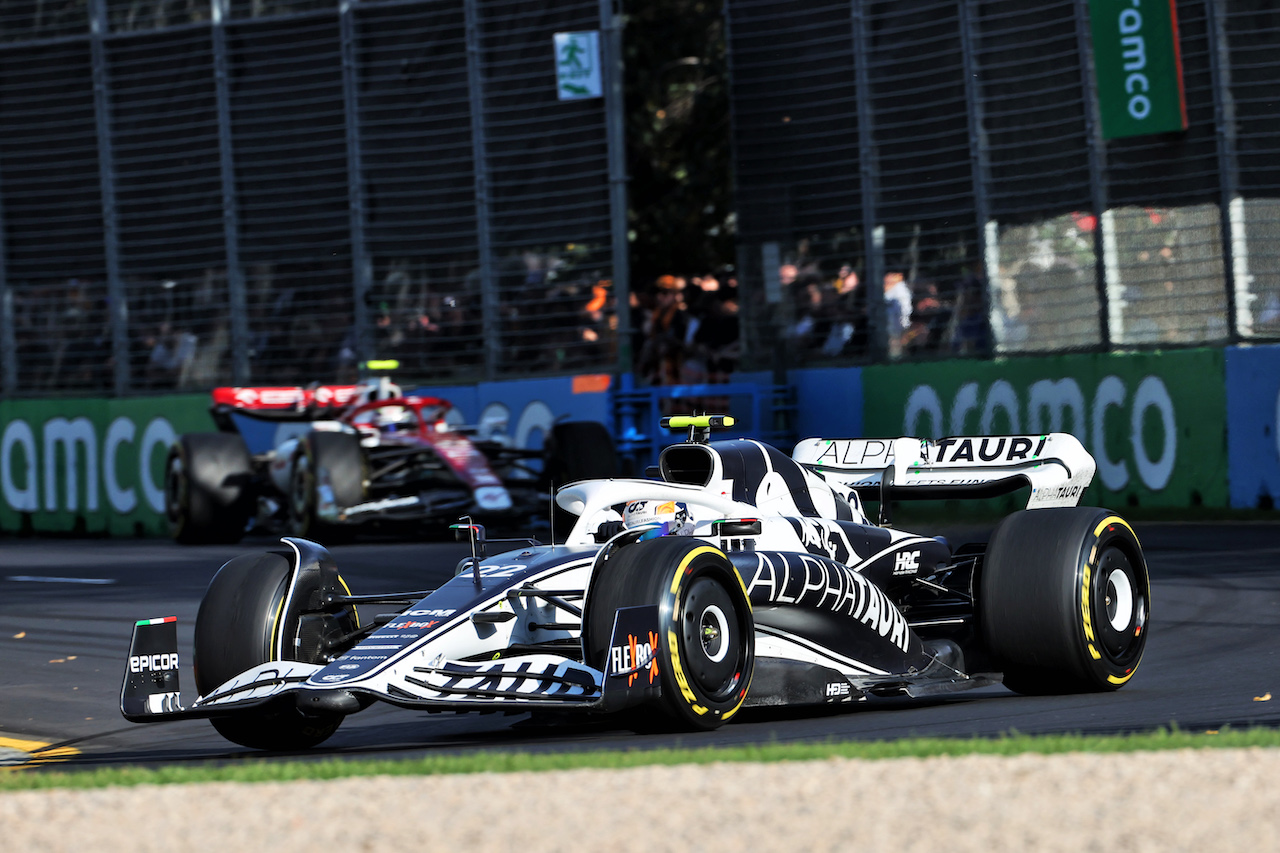 GP AUSTRALIA, Yuki Tsunoda (JPN) AlphaTauri AT03.
10.04.2022. Formula 1 World Championship, Rd 3, Australian Grand Prix, Albert Park, Melbourne, Australia, Gara Day.
- www.xpbimages.com, EMail: requests@xpbimages.com © Copyright: Charniaux / XPB Images