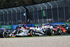 GP AUSTRALIA, Yuki Tsunoda (JPN) AlphaTauri AT03 at the partenza of the race.
10.04.2022. Formula 1 World Championship, Rd 3, Australian Grand Prix, Albert Park, Melbourne, Australia, Gara Day.
- www.xpbimages.com, EMail: requests@xpbimages.com © Copyright: Charniaux / XPB Images
