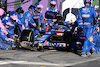 GP AUSTRALIA, Fernando Alonso (ESP) Alpine F1 Team A522 pit stop.
10.04.2022. Formula 1 World Championship, Rd 3, Australian Grand Prix, Albert Park, Melbourne, Australia, Gara Day.
- www.xpbimages.com, EMail: requests@xpbimages.com ¬© Copyright: Batchelor / XPB Images