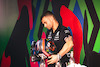 GP AUSTRALIA, Aleix Casanovas, Mercedes AMG F1 Personal Trainer in parc ferme for George Russell (GBR) Mercedes AMG F1.
10.04.2022. Formula 1 World Championship, Rd 3, Australian Grand Prix, Albert Park, Melbourne, Australia, Gara Day.
- www.xpbimages.com, EMail: requests@xpbimages.com © Copyright: Bearne / XPB Images