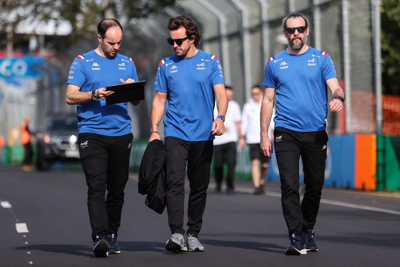 GP AUSTRALIA, Fernando Alonso (ESP), Alpine F1 Team 
07.04.2022. Formula 1 World Championship, Rd 3, Australian Grand Prix, Albert Park, Melbourne, Australia, Preparation Day.
- www.xpbimages.com, EMail: requests@xpbimages.com ¬© Copyright: Charniaux / XPB Images