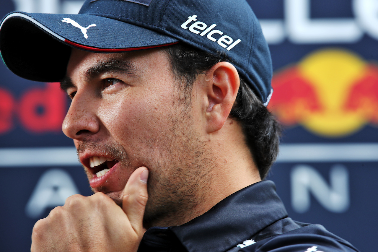 GP AUSTRALIA, Sergio Perez (MEX) Red Bull Racing.
07.04.2022. Formula 1 World Championship, Rd 3, Australian Grand Prix, Albert Park, Melbourne, Australia, Preparation Day.
 - www.xpbimages.com, EMail: requests@xpbimages.com © Copyright: Coates / XPB Images