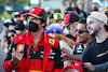 GP AUSTRALIA, Carlos Sainz Jr (ESP) Ferrari with fans.
07.04.2022. Formula 1 World Championship, Rd 3, Australian Grand Prix, Albert Park, Melbourne, Australia, Preparation Day.
 - www.xpbimages.com, EMail: requests@xpbimages.com © Copyright: Coates / XPB Images