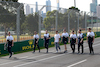 GP AUSTRALIA, Pierre Gasly (FRA) AlphaTauri walks the circuit with the team.
06.04.2022. Formula 1 World Championship, Rd 3, Australian Grand Prix, Albert Park, Melbourne, Australia, Preparation Day.
 - www.xpbimages.com, EMail: requests@xpbimages.com © Copyright: Coates / XPB Images