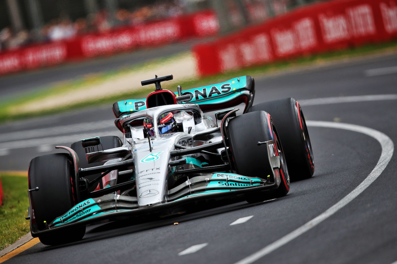GP AUSTRALIA, George Russell (GBR) Mercedes AMG F1 W13.
09.04.2022. Formula 1 World Championship, Rd 3, Australian Grand Prix, Albert Park, Melbourne, Australia, Qualifiche Day.
 - www.xpbimages.com, EMail: requests@xpbimages.com © Copyright: Coates / XPB Images