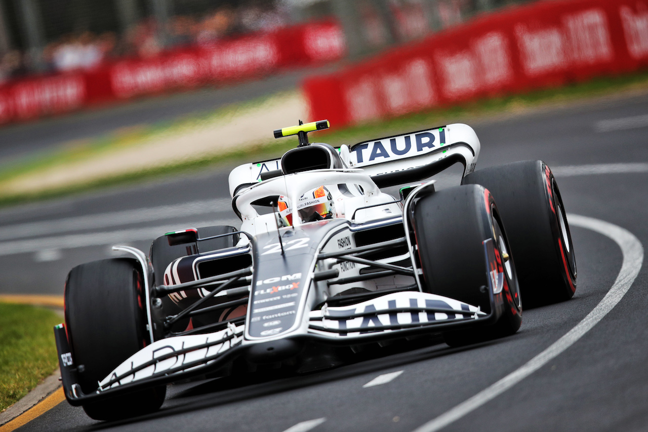 GP AUSTRALIA, Yuki Tsunoda (JPN) AlphaTauri AT03.
09.04.2022. Formula 1 World Championship, Rd 3, Australian Grand Prix, Albert Park, Melbourne, Australia, Qualifiche Day.
 - www.xpbimages.com, EMail: requests@xpbimages.com © Copyright: Coates / XPB Images