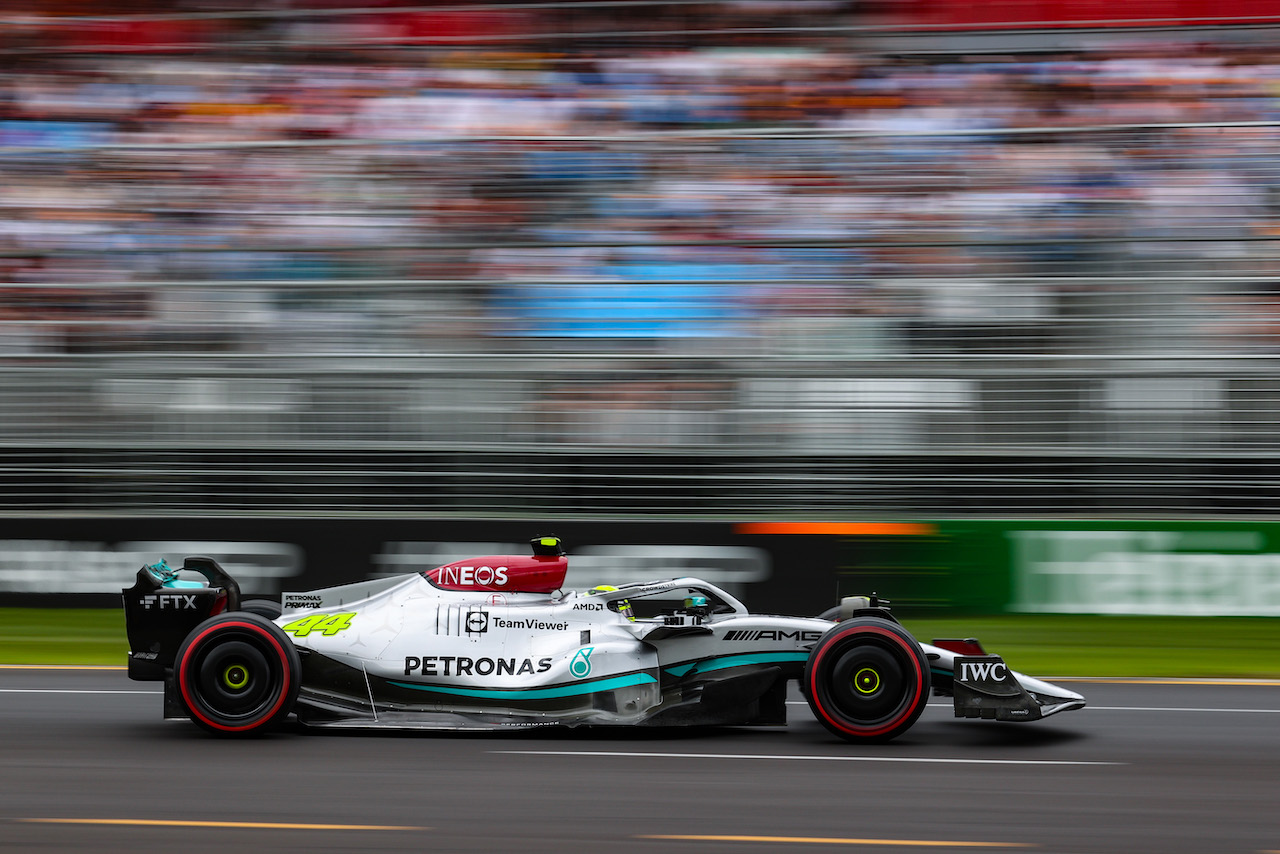 GP AUSTRALIA, Lewis Hamilton (GBR), Mercedes AMG F1  
09.04.2022. Formula 1 World Championship, Rd 3, Australian Grand Prix, Albert Park, Melbourne, Australia, Qualifiche Day.
- www.xpbimages.com, EMail: requests@xpbimages.com ¬© Copyright: Charniaux / XPB Images