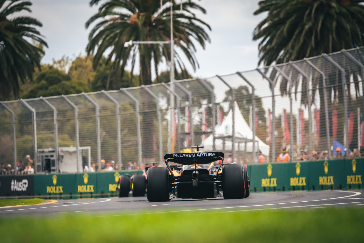 GP AUSTRALIA, Daniel Ricciardo (AUS) McLaren MCL36.
09.04.2022. Formula 1 World Championship, Rd 3, Australian Grand Prix, Albert Park, Melbourne, Australia, Qualifiche Day.
- www.xpbimages.com, EMail: requests@xpbimages.com © Copyright: Bearne / XPB Images