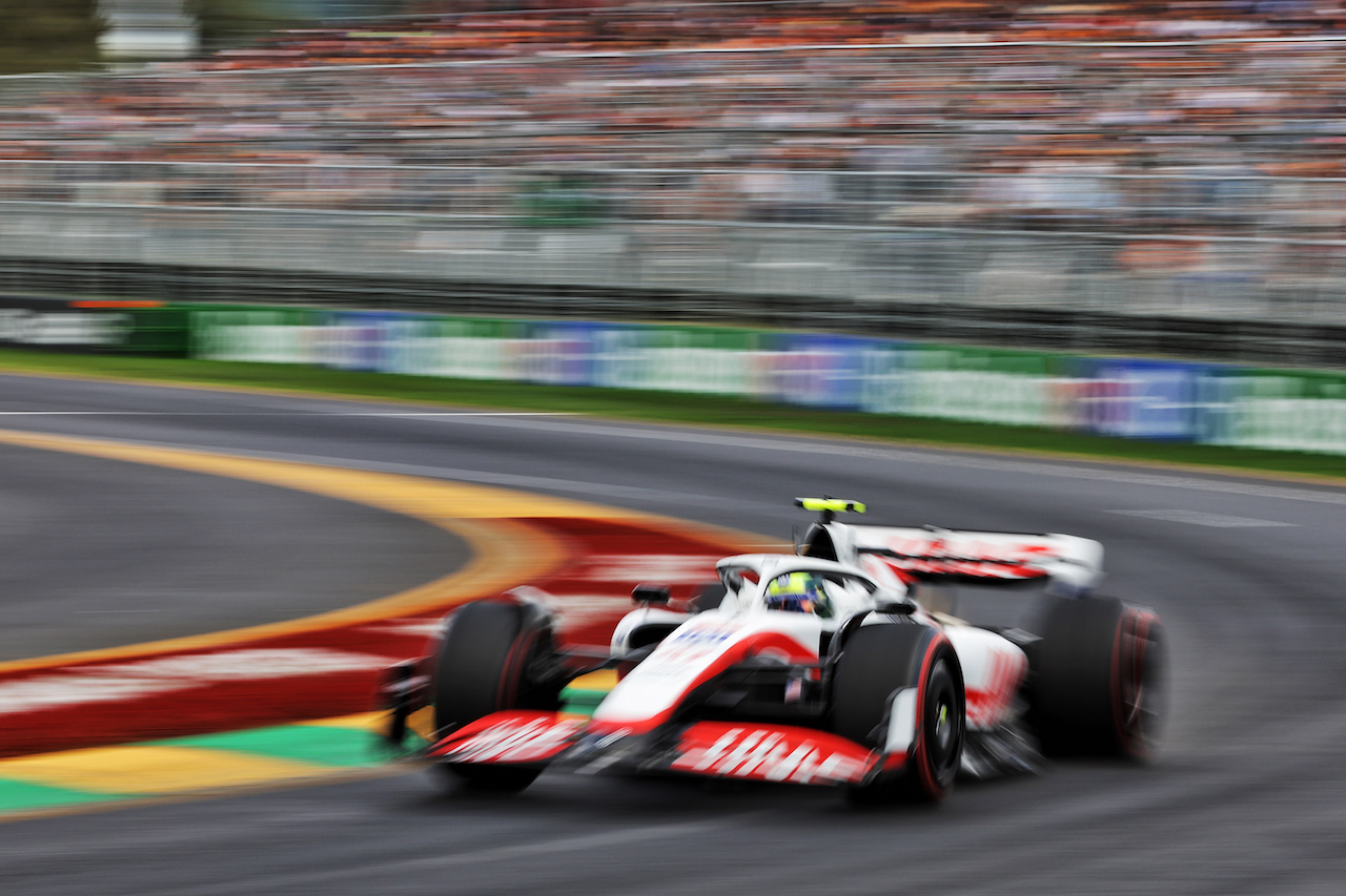 GP AUSTRALIA, Mick Schumacher (GER) Haas VF-22.
09.04.2022. Formula 1 World Championship, Rd 3, Australian Grand Prix, Albert Park, Melbourne, Australia, Qualifiche Day.
- www.xpbimages.com, EMail: requests@xpbimages.com © Copyright: Bearne / XPB Images