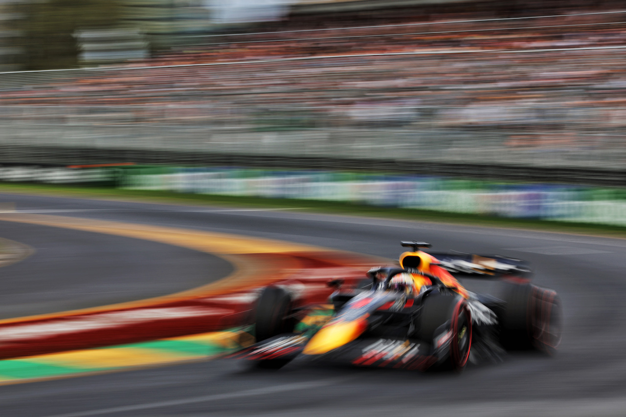 GP AUSTRALIA, Max Verstappen (NLD) Red Bull Racing RB18.
09.04.2022. Formula 1 World Championship, Rd 3, Australian Grand Prix, Albert Park, Melbourne, Australia, Qualifiche Day.
- www.xpbimages.com, EMail: requests@xpbimages.com © Copyright: Bearne / XPB Images
