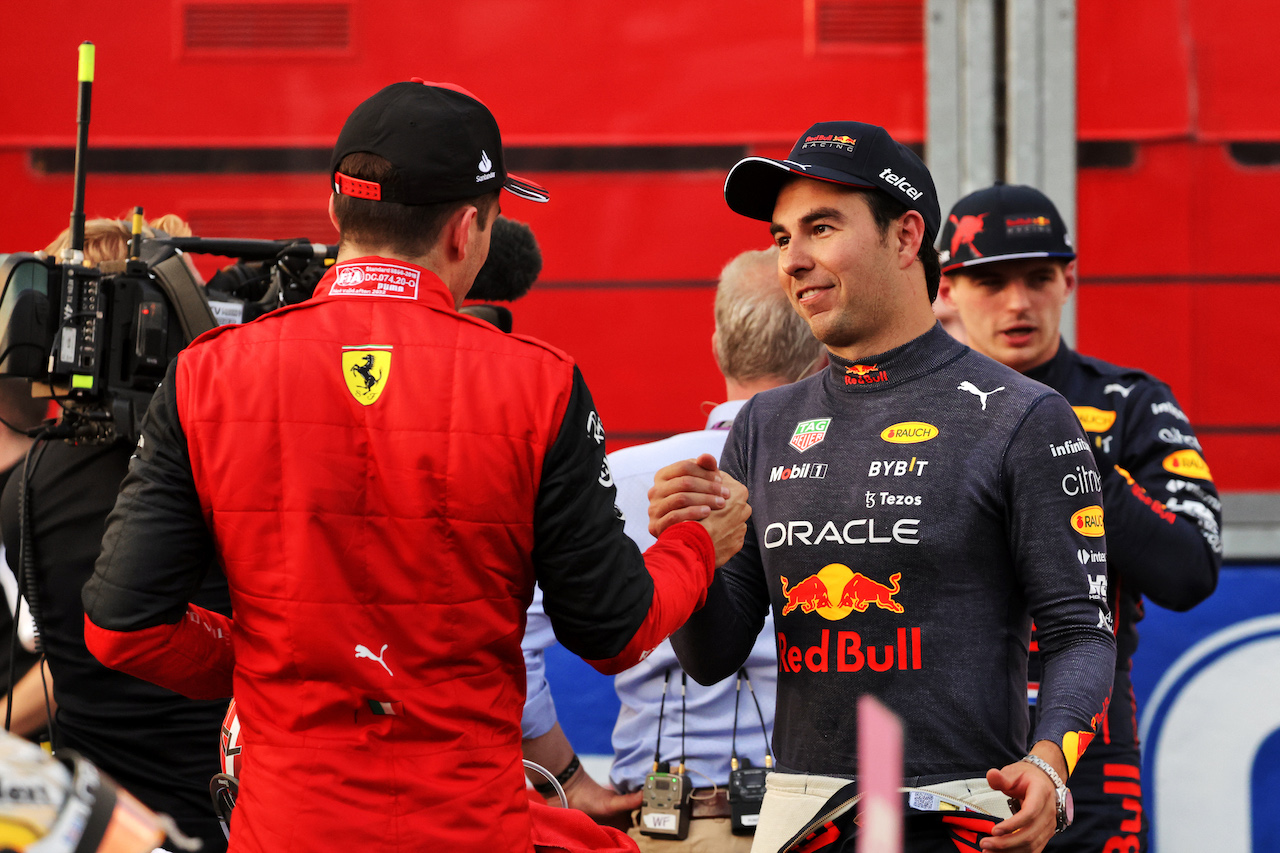 GP AUSTRALIA, (L to R): Charles Leclerc (MON) Ferrari celebrates his pole position in qualifying parc ferme with third placed Sergio Perez (MEX) Red Bull Racing.
09.04.2022. Formula 1 World Championship, Rd 3, Australian Grand Prix, Albert Park, Melbourne, Australia, Qualifiche Day.
- www.xpbimages.com, EMail: requests@xpbimages.com © Copyright: Bearne / XPB Images