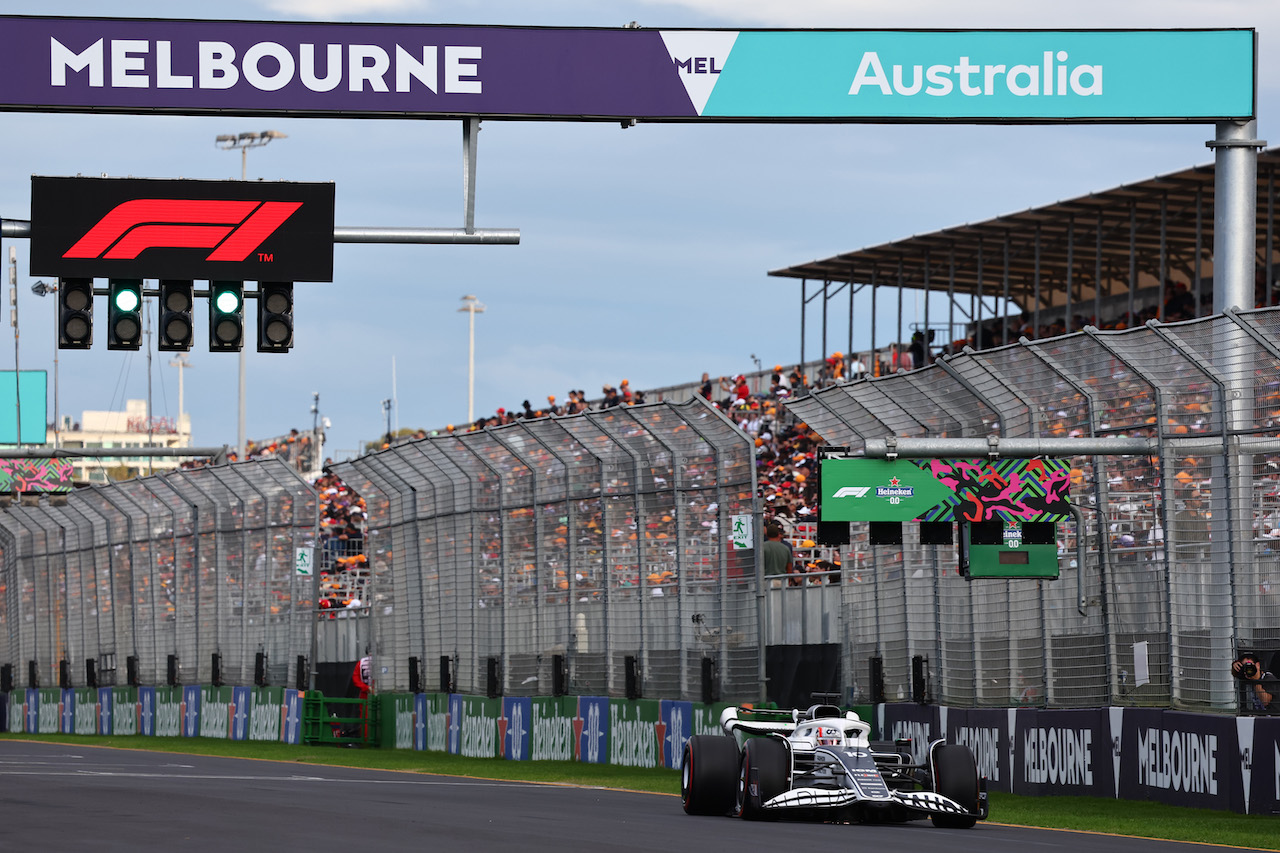 GP AUSTRALIA, Pierre Gasly (FRA) AlphaTauri AT03.
09.04.2022. Formula 1 World Championship, Rd 3, Australian Grand Prix, Albert Park, Melbourne, Australia, Qualifiche Day.
- www.xpbimages.com, EMail: requests@xpbimages.com © Copyright: Batchelor / XPB Images