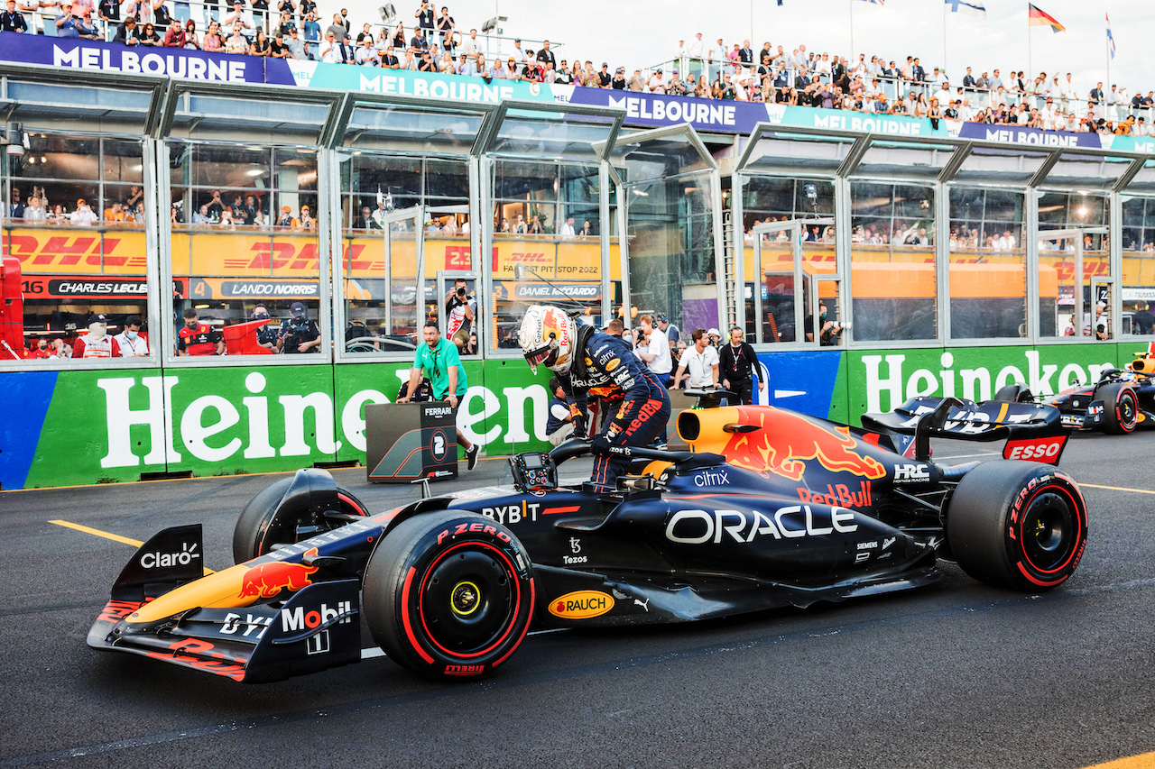 GP AUSTRALIA, Max Verstappen (NLD) Red Bull Racing RB18 in qualifying parc ferme.
09.04.2022. Formula 1 World Championship, Rd 3, Australian Grand Prix, Albert Park, Melbourne, Australia, Qualifiche Day.
- www.xpbimages.com, EMail: requests@xpbimages.com © Copyright: Bearne / XPB Images