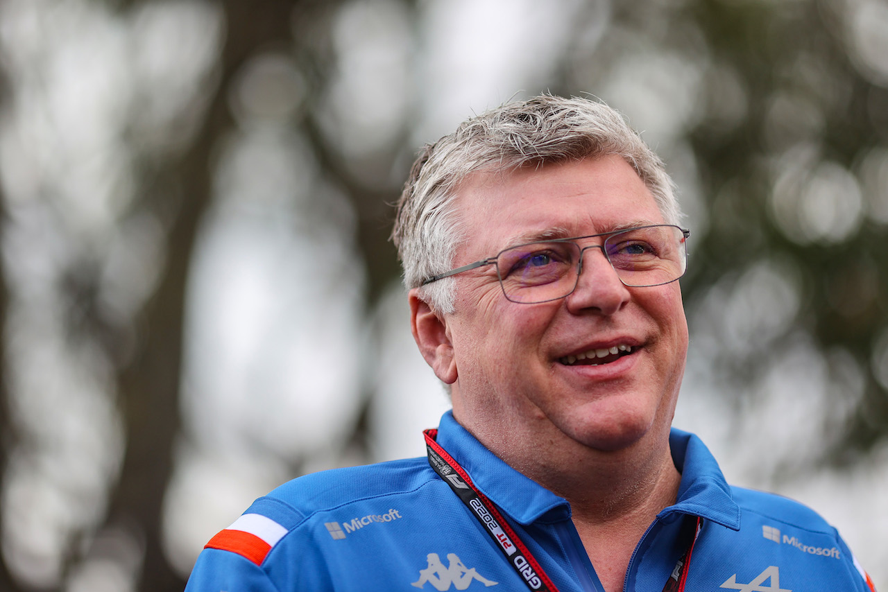 GP AUSTRALIA, Otmar Szafnauer (USA) Alpine F1 Team, Team Principal 
09.04.2022. Formula 1 World Championship, Rd 3, Australian Grand Prix, Albert Park, Melbourne, Australia, Qualifiche Day.
- www.xpbimages.com, EMail: requests@xpbimages.com ¬© Copyright: Charniaux / XPB Images