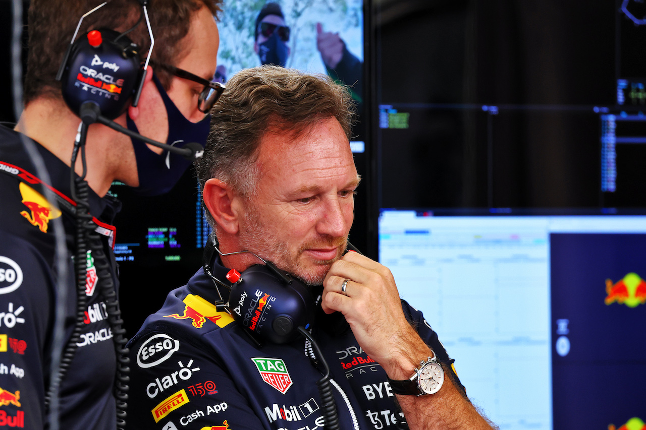 GP AUSTRALIA, Christian Horner (GBR) Red Bull Racing Team Principal.
09.04.2022. Formula 1 World Championship, Rd 3, Australian Grand Prix, Albert Park, Melbourne, Australia, Qualifiche Day.
- www.xpbimages.com, EMail: requests@xpbimages.com © Copyright: Batchelor / XPB Images