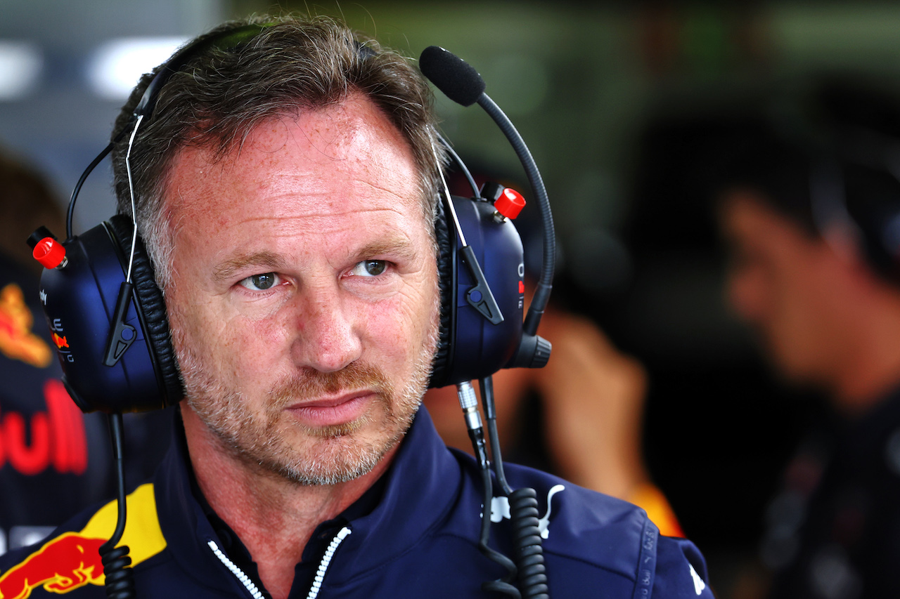 GP AUSTRALIA, Christian Horner (GBR) Red Bull Racing Team Principal.
09.04.2022. Formula 1 World Championship, Rd 3, Australian Grand Prix, Albert Park, Melbourne, Australia, Qualifiche Day.
- www.xpbimages.com, EMail: requests@xpbimages.com © Copyright: Batchelor / XPB Images