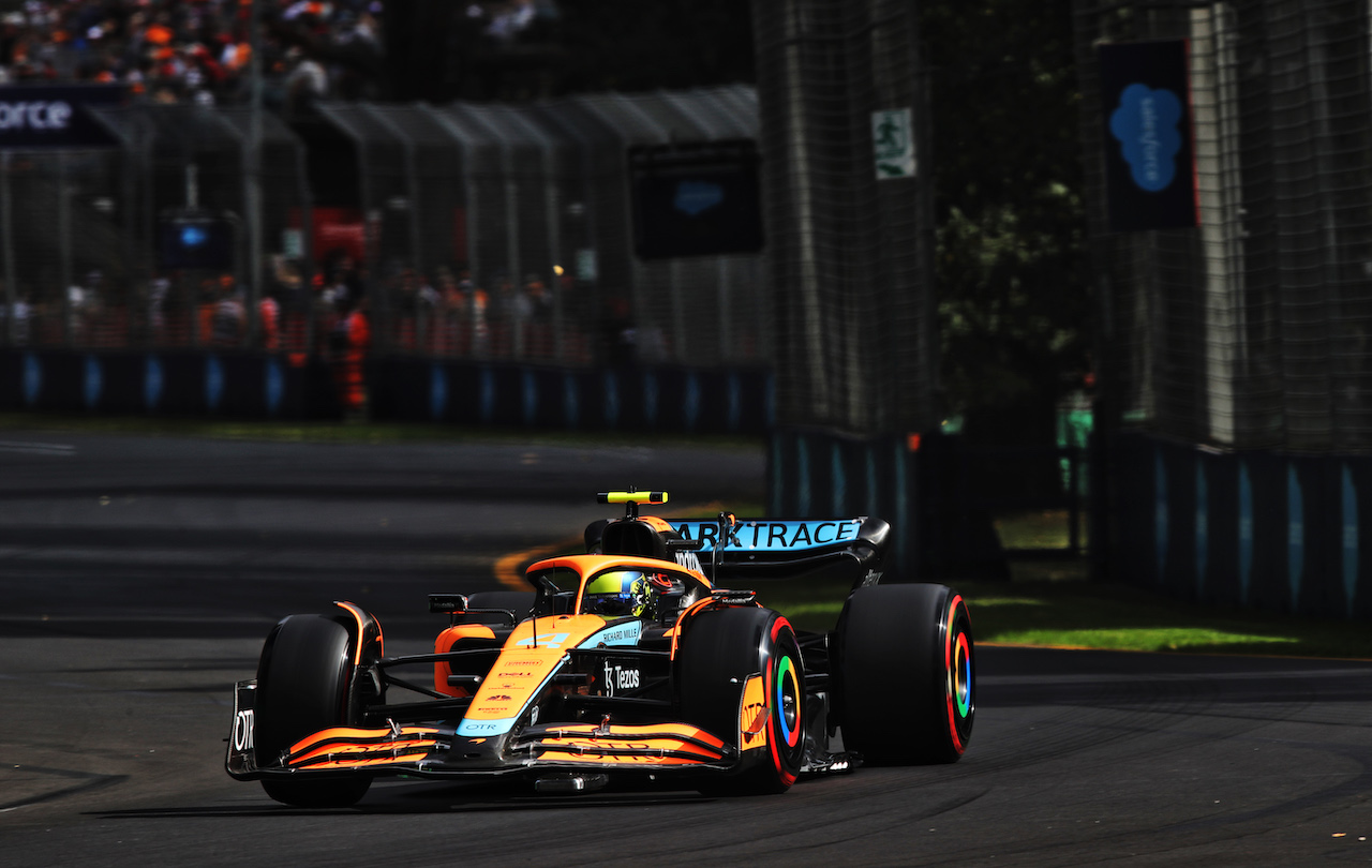 GP AUSTRALIA, Lando Norris (GBR) McLaren MCL36.
09.04.2022. Formula 1 World Championship, Rd 3, Australian Grand Prix, Albert Park, Melbourne, Australia, Qualifiche Day.
- www.xpbimages.com, EMail: requests@xpbimages.com © Copyright: Batchelor / XPB Images