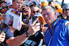 GP AUSTRALIA, Otmar Szafnauer (USA) Alpine F1 Team, Team Principal with fans.
09.04.2022. Formula 1 World Championship, Rd 3, Australian Grand Prix, Albert Park, Melbourne, Australia, Qualifiche Day.
 - www.xpbimages.com, EMail: requests@xpbimages.com © Copyright: Coates / XPB Images