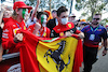 GP AUSTRALIA, Charles Leclerc (MON) Ferrari with fans.
09.04.2022. Formula 1 World Championship, Rd 3, Australian Grand Prix, Albert Park, Melbourne, Australia, Qualifiche Day.
 - www.xpbimages.com, EMail: requests@xpbimages.com © Copyright: Coates / XPB Images
