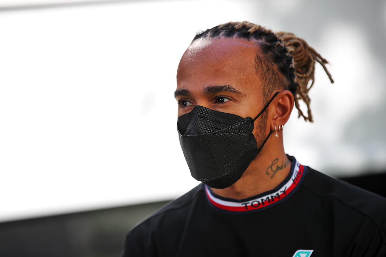 GP AUSTRALIA, Lewis Hamilton (GBR) Mercedes AMG F1.
08.04.2022. Formula 1 World Championship, Rd 3, Australian Grand Prix, Albert Park, Melbourne, Australia, Practice Day.
 - www.xpbimages.com, EMail: requests@xpbimages.com © Copyright: Coates / XPB Images