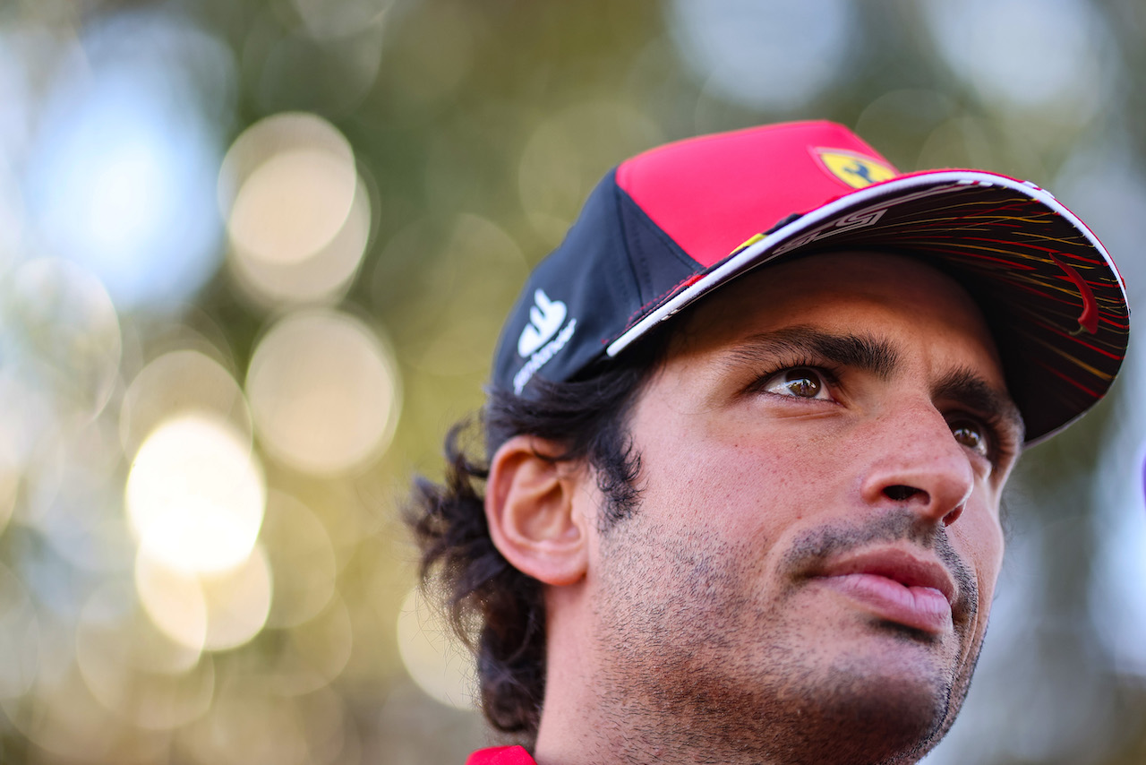 GP AUSTRALIA, Carlos Sainz Jr (ESP), Ferrari 
08.04.2022. Formula 1 World Championship, Rd 3, Australian Grand Prix, Albert Park, Melbourne, Australia, Practice Day.
- www.xpbimages.com, EMail: requests@xpbimages.com ¬© Copyright: Charniaux / XPB Images