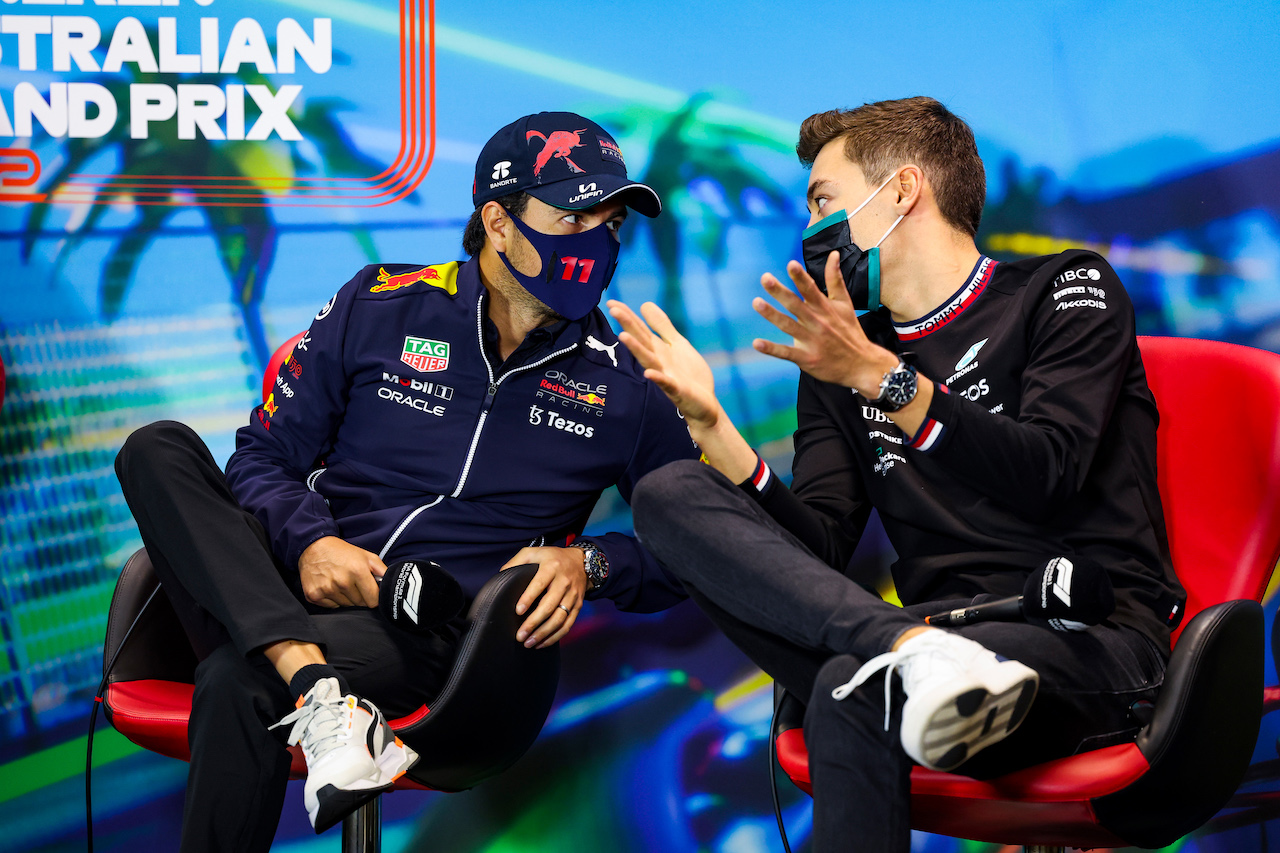 GP AUSTRALIA, (L to R): Sergio Perez (MEX) Red Bull Racing e George Russell (GBR) Mercedes AMG F1 in the FIA Press Conference.
08.04.2022. Formula 1 World Championship, Rd 3, Australian Grand Prix, Albert Park, Melbourne, Australia, Practice Day.
- www.xpbimages.com, EMail: requests@xpbimages.com © Copyright: XPB Images