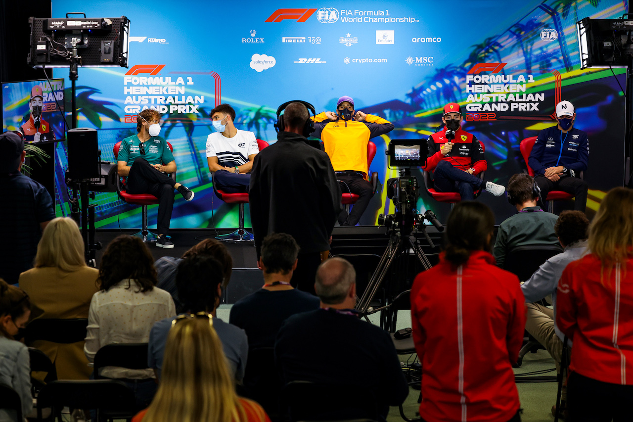 GP AUSTRALIA, (L to R): Sebastian Vettel (GER) Aston Martin F1 Team; Pierre Gasly (FRA) AlphaTauri; Daniel Ricciardo (AUS) McLaren; Charles Leclerc (MON) Ferrari; e Nicholas Latifi (CDN) Williams Racing, in the FIA Press Conference.
08.04.2022. Formula 1 World Championship, Rd 3, Australian Grand Prix, Albert Park, Melbourne, Australia, Practice Day.
- www.xpbimages.com, EMail: requests@xpbimages.com © Copyright: XPB Images