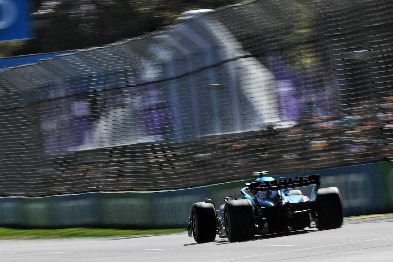 GP AUSTRALIA, Esteban Ocon (FRA) Alpine F1 Team A522.
08.04.2022. Formula 1 World Championship, Rd 3, Australian Grand Prix, Albert Park, Melbourne, Australia, Practice Day.
 - www.xpbimages.com, EMail: requests@xpbimages.com © Copyright: Coates / XPB Images