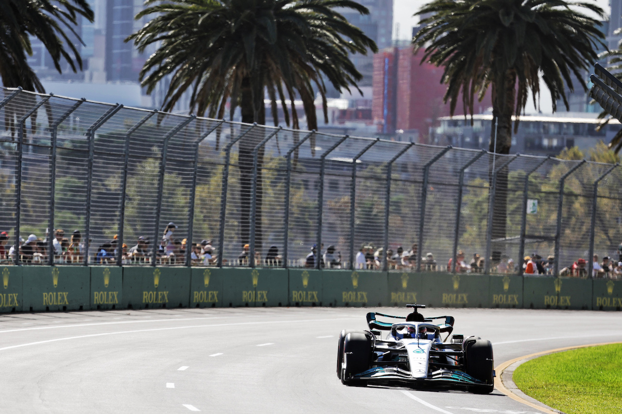GP AUSTRALIA, George Russell (GBR) Mercedes AMG F1 W13.
08.04.2022. Formula 1 World Championship, Rd 3, Australian Grand Prix, Albert Park, Melbourne, Australia, Practice Day.
- www.xpbimages.com, EMail: requests@xpbimages.com © Copyright: Bearne / XPB Images