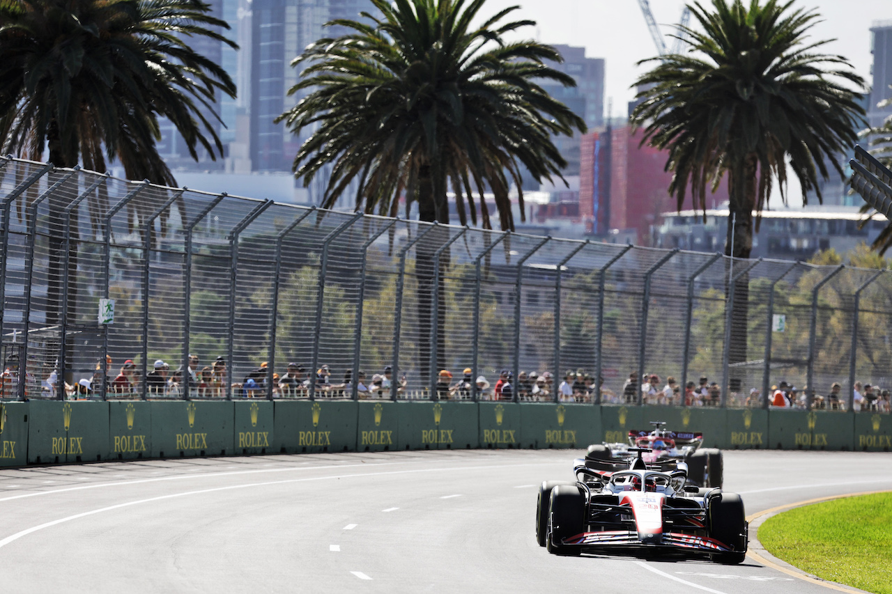 GP AUSTRALIA, Kevin Magnussen (DEN) Haas VF-22.
08.04.2022. Formula 1 World Championship, Rd 3, Australian Grand Prix, Albert Park, Melbourne, Australia, Practice Day.
- www.xpbimages.com, EMail: requests@xpbimages.com © Copyright: Bearne / XPB Images