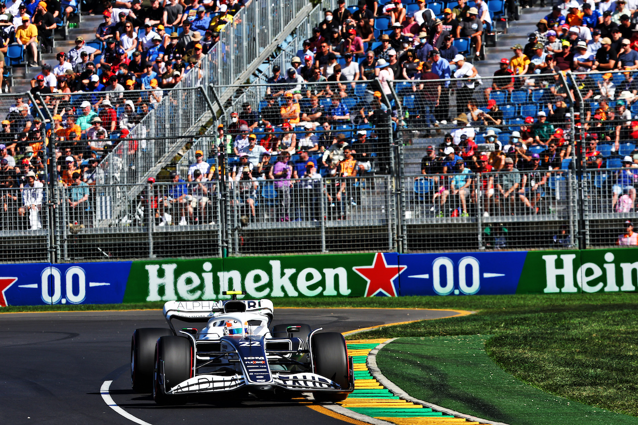 GP AUSTRALIA, Yuki Tsunoda (JPN) AlphaTauri AT03.
08.04.2022. Formula 1 World Championship, Rd 3, Australian Grand Prix, Albert Park, Melbourne, Australia, Practice Day.
- www.xpbimages.com, EMail: requests@xpbimages.com © Copyright: Batchelor / XPB Images