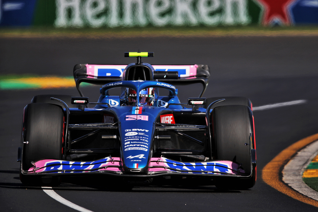 GP AUSTRALIA, Esteban Ocon (FRA) Alpine F1 Team A522.
08.04.2022. Formula 1 World Championship, Rd 3, Australian Grand Prix, Albert Park, Melbourne, Australia, Practice Day.
 - www.xpbimages.com, EMail: requests@xpbimages.com © Copyright: Coates / XPB Images