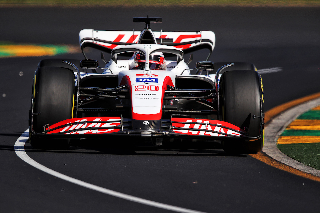 GP AUSTRALIA, Kevin Magnussen (DEN) Haas VF-22.
08.04.2022. Formula 1 World Championship, Rd 3, Australian Grand Prix, Albert Park, Melbourne, Australia, Practice Day.
 - www.xpbimages.com, EMail: requests@xpbimages.com © Copyright: Coates / XPB Images