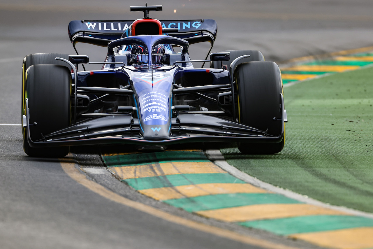 GP AUSTRALIA, Alex Albon (THA), Williams F1 Team 
08.04.2022. Formula 1 World Championship, Rd 3, Australian Grand Prix, Albert Park, Melbourne, Australia, Practice Day.
- www.xpbimages.com, EMail: requests@xpbimages.com © Copyright: Charniaux / XPB Images