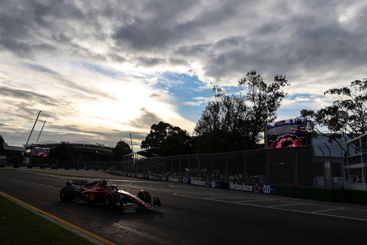 GP AUSTRALIA, Charles Leclerc (FRA), Ferrari 
08.04.2022. Formula 1 World Championship, Rd 3, Australian Grand Prix, Albert Park, Melbourne, Australia, Practice Day.
- www.xpbimages.com, EMail: requests@xpbimages.com ¬© Copyright: Charniaux / XPB Images