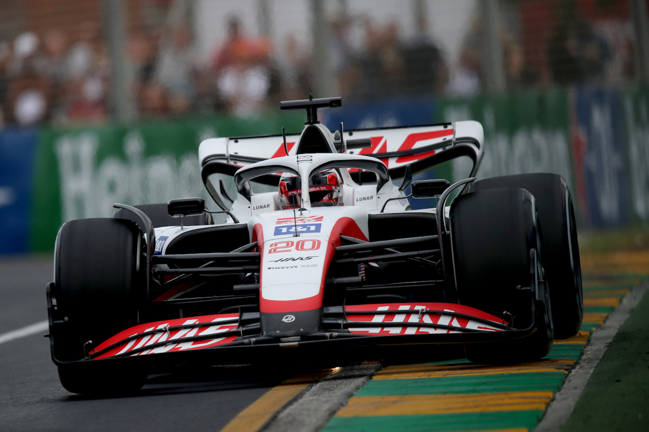 GP AUSTRALIA, Kevin Magnussen (DEN) Haas VF-22.
08.04.2022. Formula 1 World Championship, Rd 3, Australian Grand Prix, Albert Park, Melbourne, Australia, Practice Day.
 - www.xpbimages.com, EMail: requests@xpbimages.com © Copyright: Coates / XPB Images