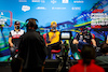 GP AUSTRALIA, (L to R): Valtteri Bottas (FIN) Alfa Romeo F1 Team; Lando Norris (GBR) McLaren; e Max Verstappen (NLD) Red Bull Racing, in the FIA Press Conference.
08.04.2022. Formula 1 World Championship, Rd 3, Australian Grand Prix, Albert Park, Melbourne, Australia, Practice Day.
- www.xpbimages.com, EMail: requests@xpbimages.com © Copyright: XPB Images