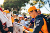 GP AUSTRALIA, Lando Norris (GBR) McLaren with fans.
08.04.2022. Formula 1 World Championship, Rd 3, Australian Grand Prix, Albert Park, Melbourne, Australia, Practice Day.
- www.xpbimages.com, EMail: requests@xpbimages.com © Copyright: Bearne / XPB Images