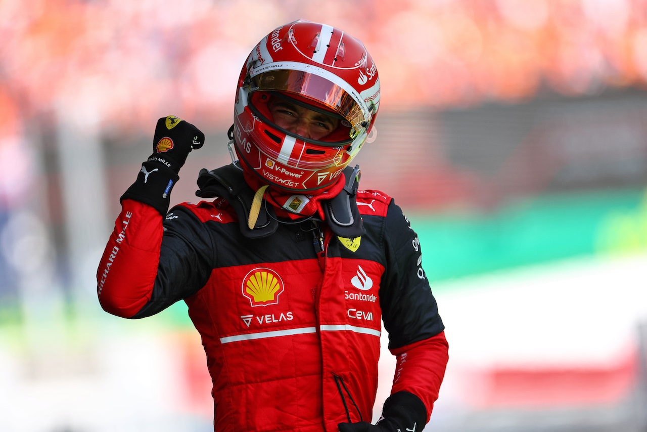 GP AUSTRIA, Gara winner Charles Leclerc (MON) Ferrari celebrates in parc ferme.
10.07.2022. Formula 1 World Championship, Rd 11, Austrian Grand Prix, Spielberg, Austria, Gara Day.
- www.xpbimages.com, EMail: requests@xpbimages.com © Copyright: Charniaux / XPB Images
