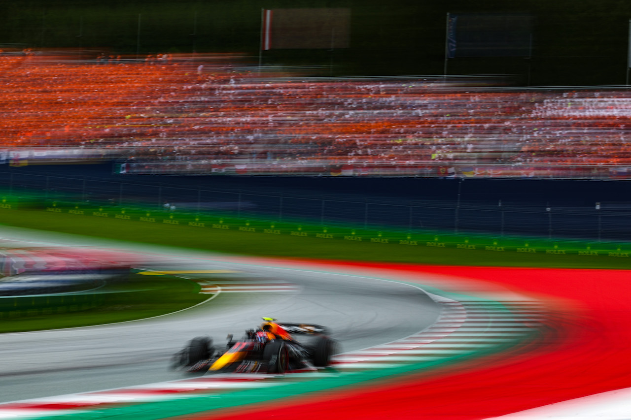 GP AUSTRIA, Sergio Perez (MEX), Red Bull Racing 
10.07.2022. Formula 1 World Championship, Rd 11, Austrian Grand Prix, Spielberg, Austria, Gara Day.
- www.xpbimages.com, EMail: requests@xpbimages.com © Copyright: Charniaux / XPB Images