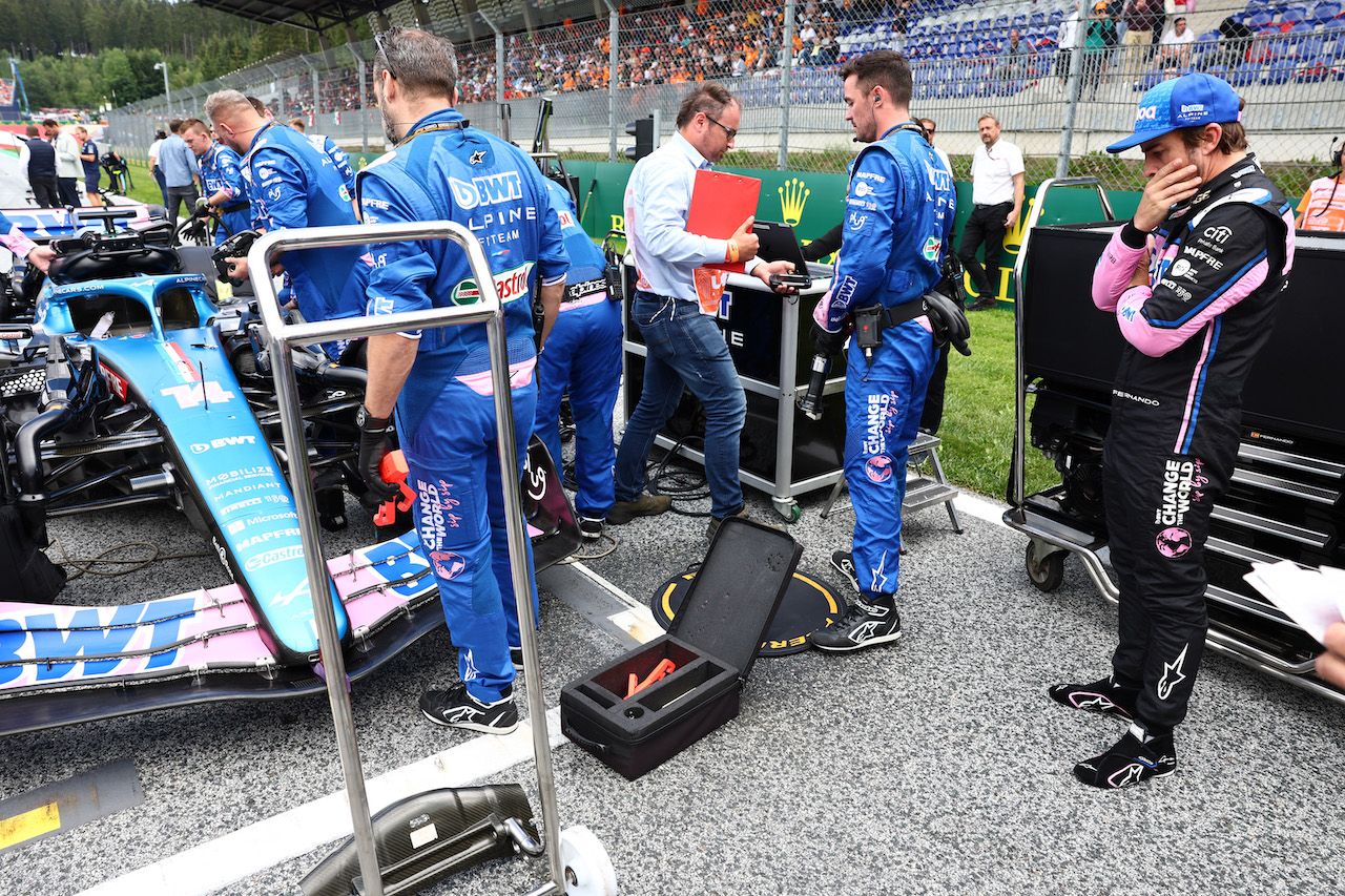GP AUSTRIA, Fernando Alonso (ESP) Alpine F1 Team.
10.07.2022. Formula 1 World Championship, Rd 11, Austrian Grand Prix, Spielberg, Austria, Gara Day.
- www.xpbimages.com, EMail: requests@xpbimages.com ¬© Copyright: Batchelor / XPB Images