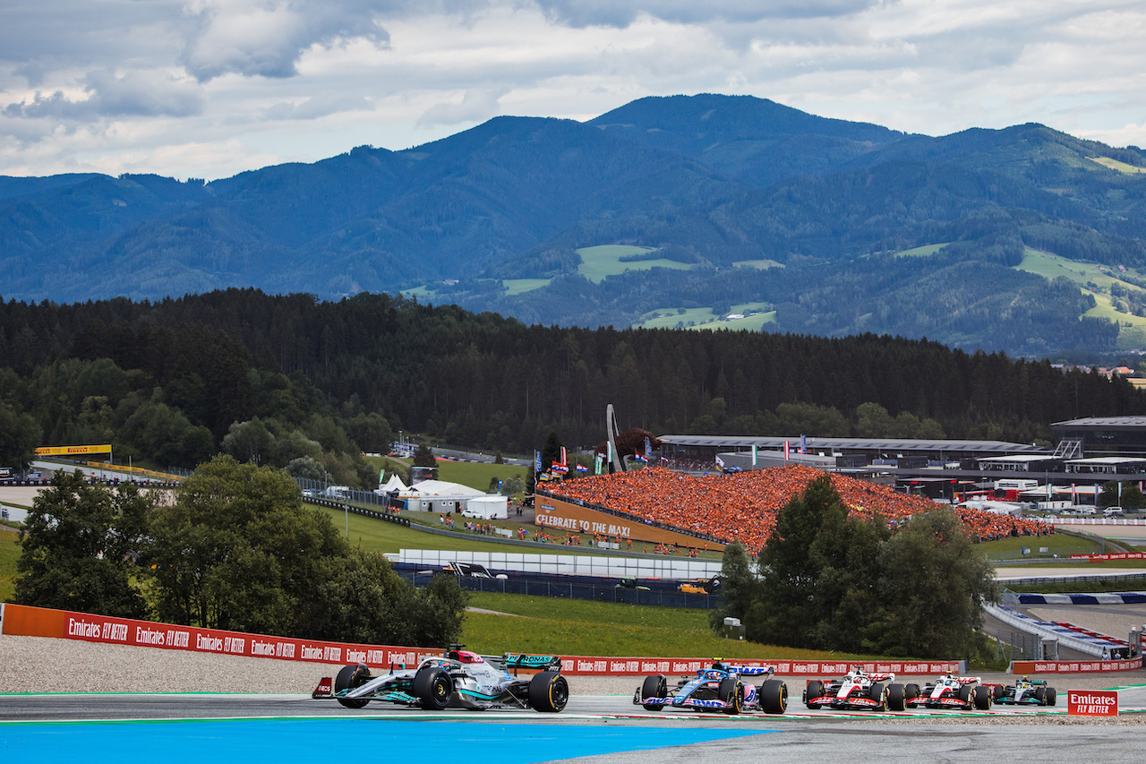 GP AUSTRIA, George Russell (GBR) Mercedes AMG F1 W13.
10.07.2022. Formula 1 World Championship, Rd 11, Austrian Grand Prix, Spielberg, Austria, Gara Day.
- www.xpbimages.com, EMail: requests@xpbimages.com © Copyright: Bearne / XPB Images