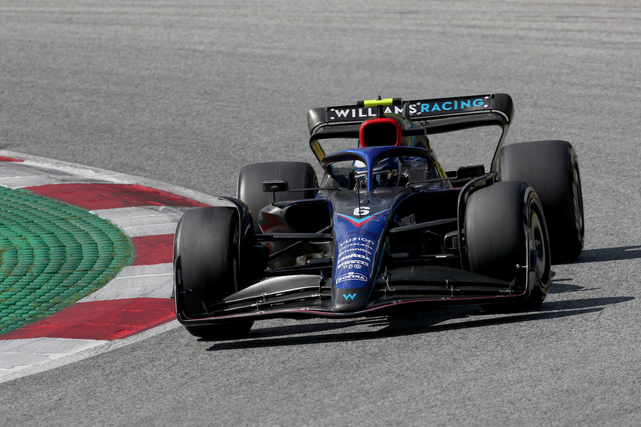 GP AUSTRIA, Nicholas Latifi (CDN) Williams Racing FW44.
10.07.2022. Formula 1 World Championship, Rd 11, Austrian Grand Prix, Spielberg, Austria, Gara Day.
 - www.xpbimages.com, EMail: requests@xpbimages.com © Copyright: Coates / XPB Images