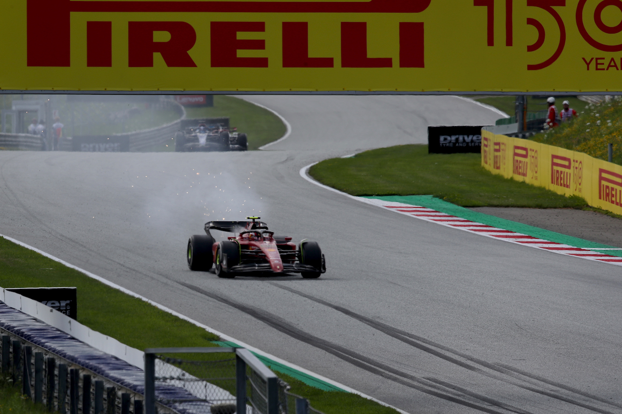GP AUSTRIA, Carlos Sainz Jr (ESP) Ferrari F1-75 retired from the race.
10.07.2022. Formula 1 World Championship, Rd 11, Austrian Grand Prix, Spielberg, Austria, Gara Day.
 - www.xpbimages.com, EMail: requests@xpbimages.com © Copyright: Coates / XPB Images