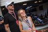 GP AUSTRIA, (L to R): Dax Shepard (USA) Actor with sua moglie Kristen Bell (USA) Actor, guests of Williams Racing.
10.07.2022. Formula 1 World Championship, Rd 11, Austrian Grand Prix, Spielberg, Austria, Gara Day.
- www.xpbimages.com, EMail: requests@xpbimages.com © Copyright: Bearne / XPB Images