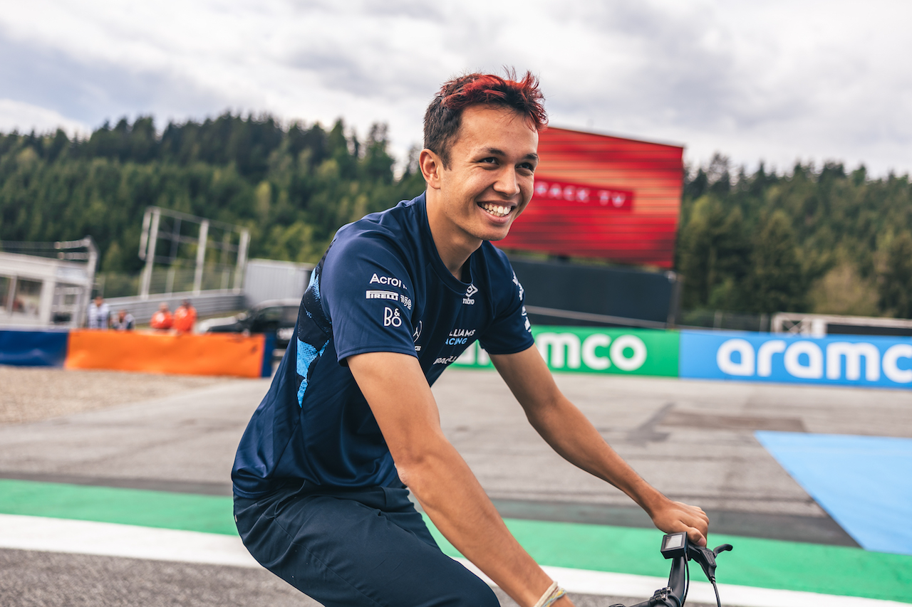 GP AUSTRIA, Alexander Albon (THA) Williams Racing rides the circuit.
07.07.2022. Formula 1 World Championship, Rd 11, Austrian Grand Prix, Spielberg, Austria, Preparation Day.
- www.xpbimages.com, EMail: requests@xpbimages.com © Copyright: Bearne / XPB Images